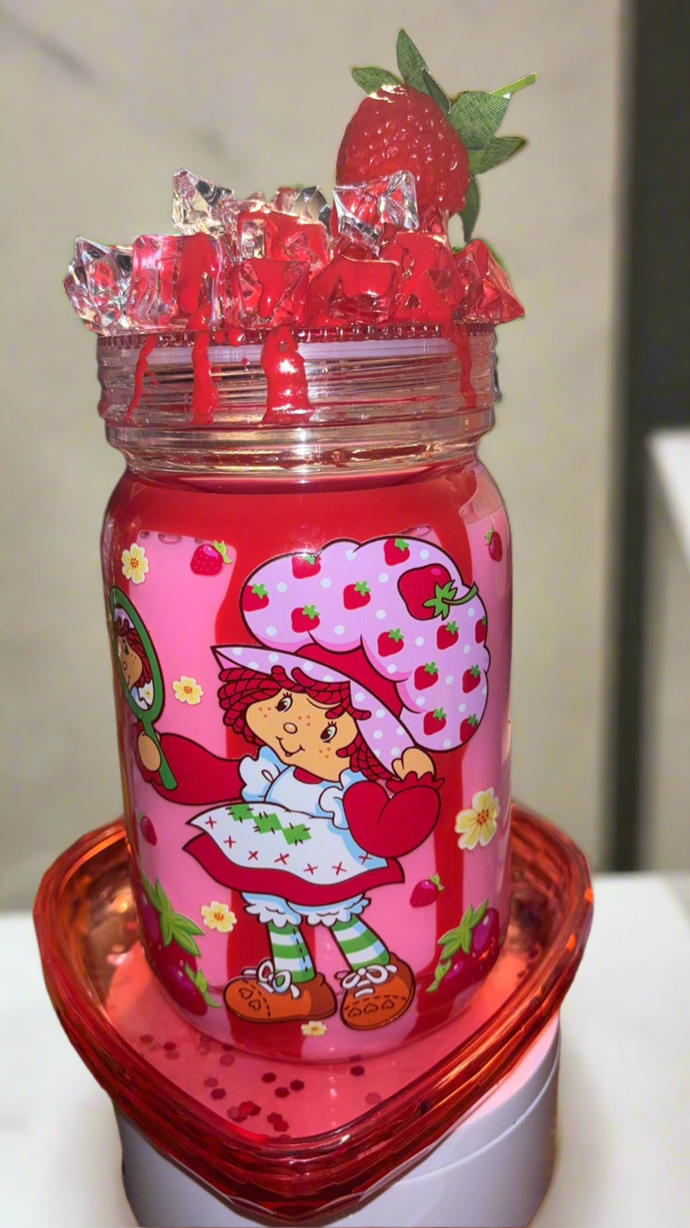 Strawberry Milkshake🍓🍓🍓🍓