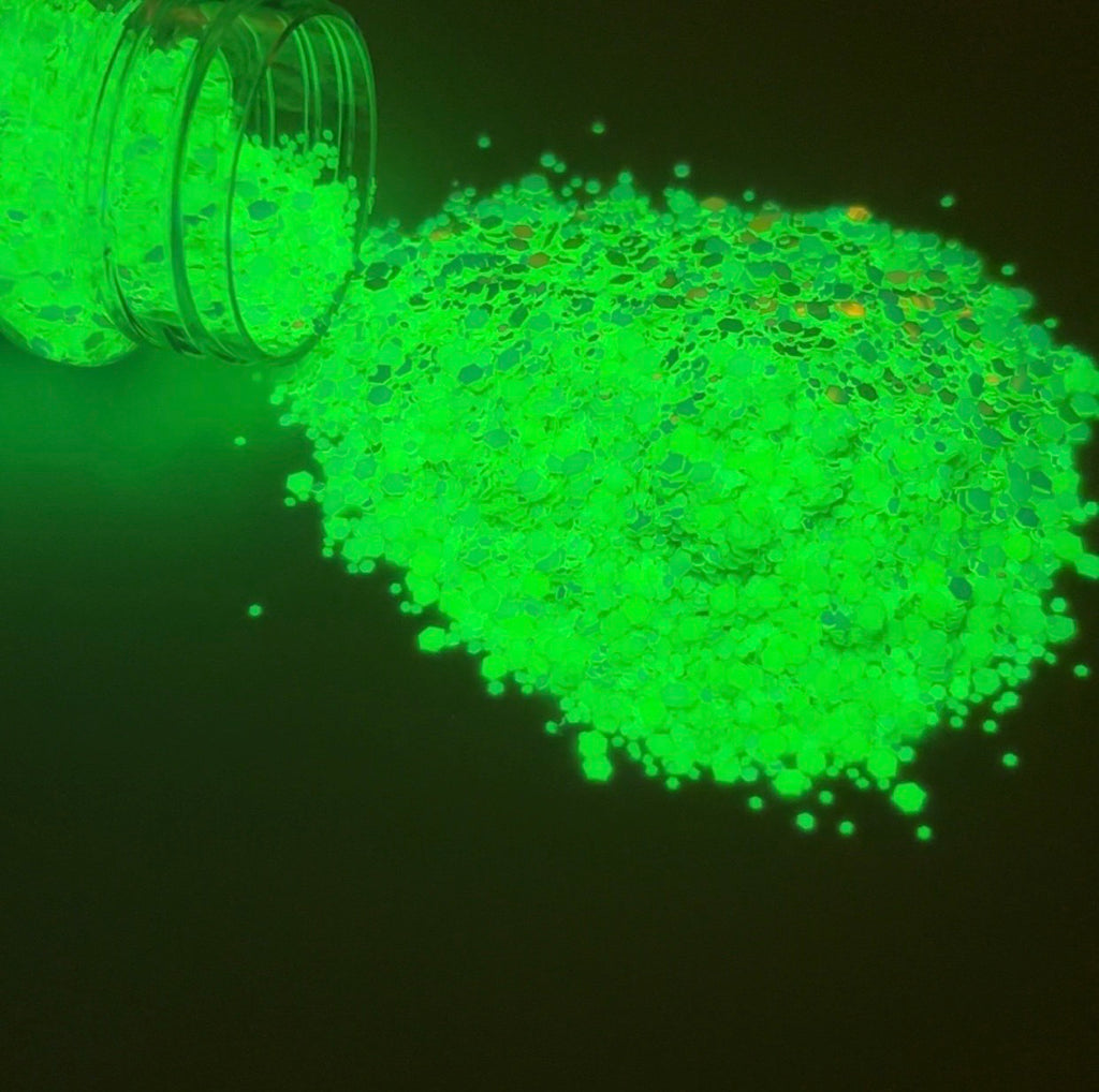 POISON IVY (Glow Series)