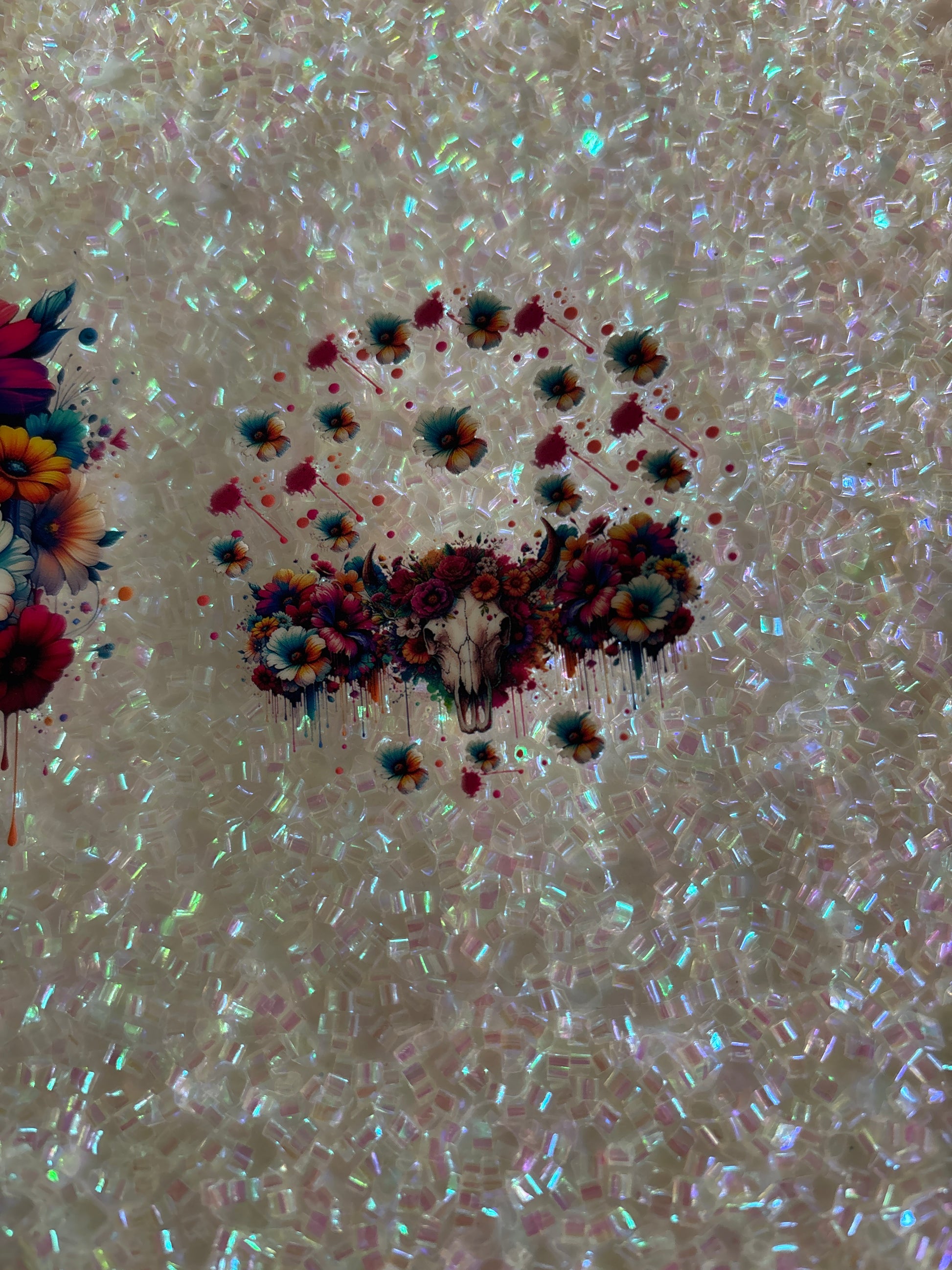 Animal skull with lid decal