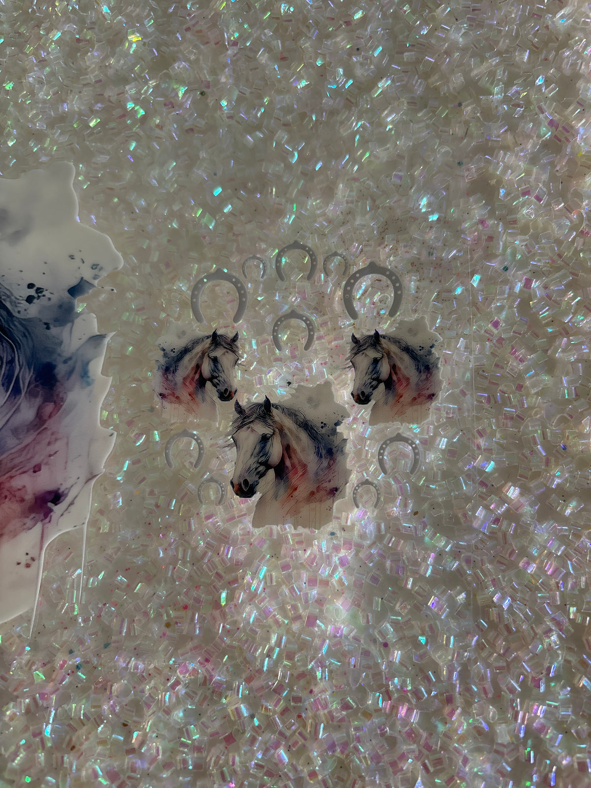 White horse with lid decal