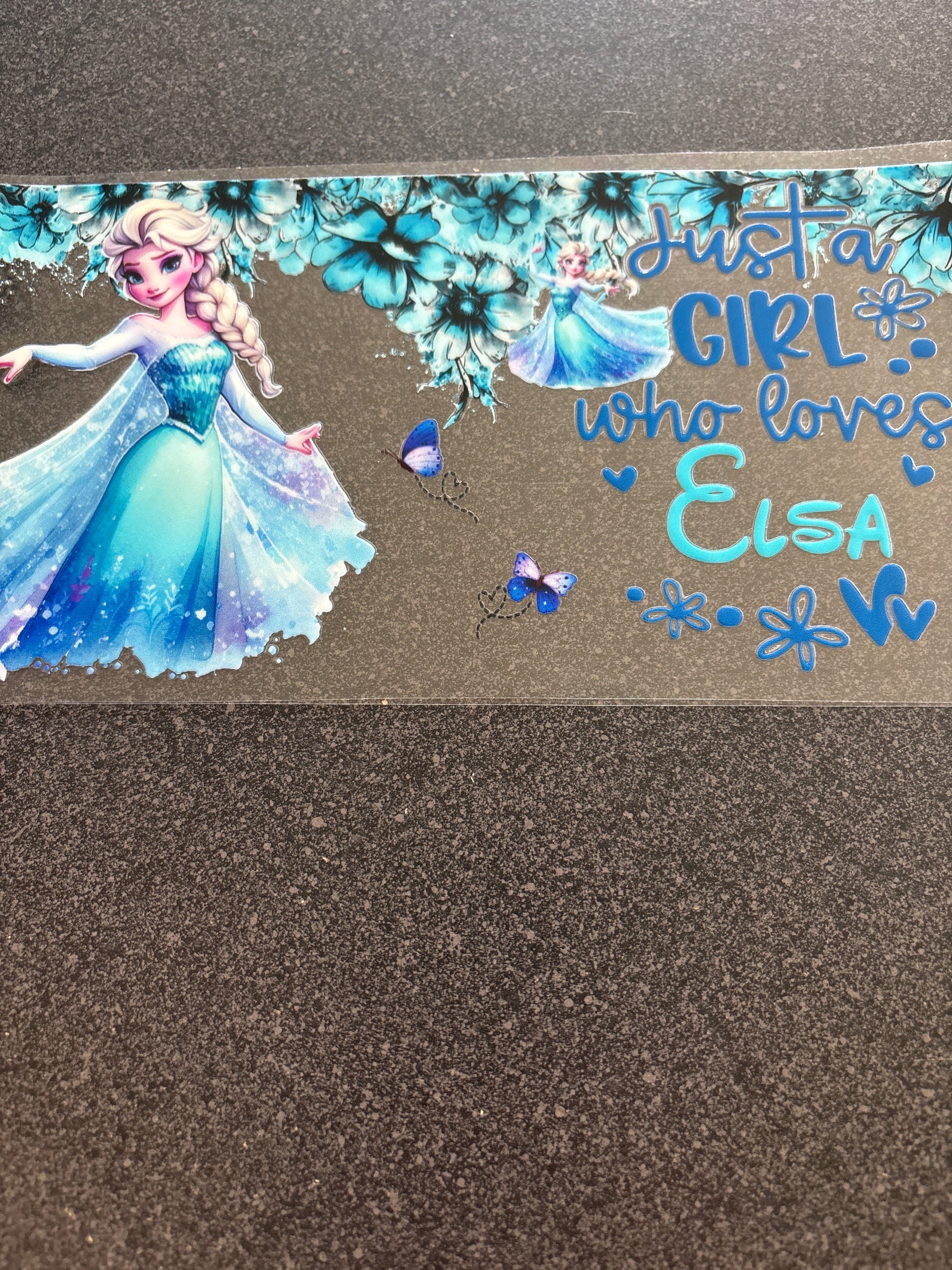 Just a girl who loves Elsa