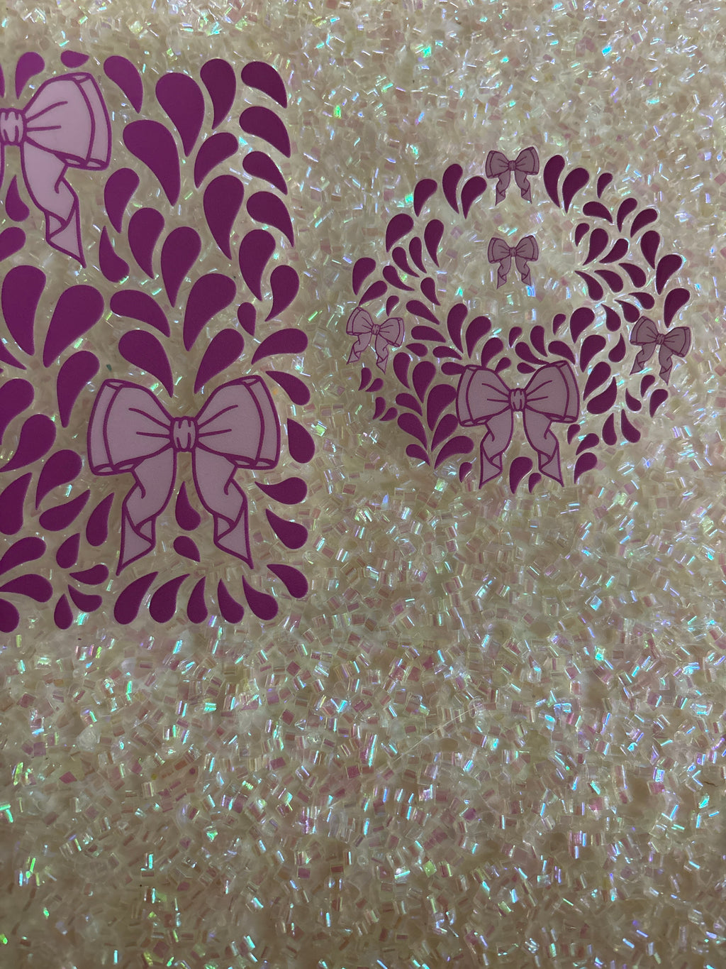 Pink bows with patterns and lid decal