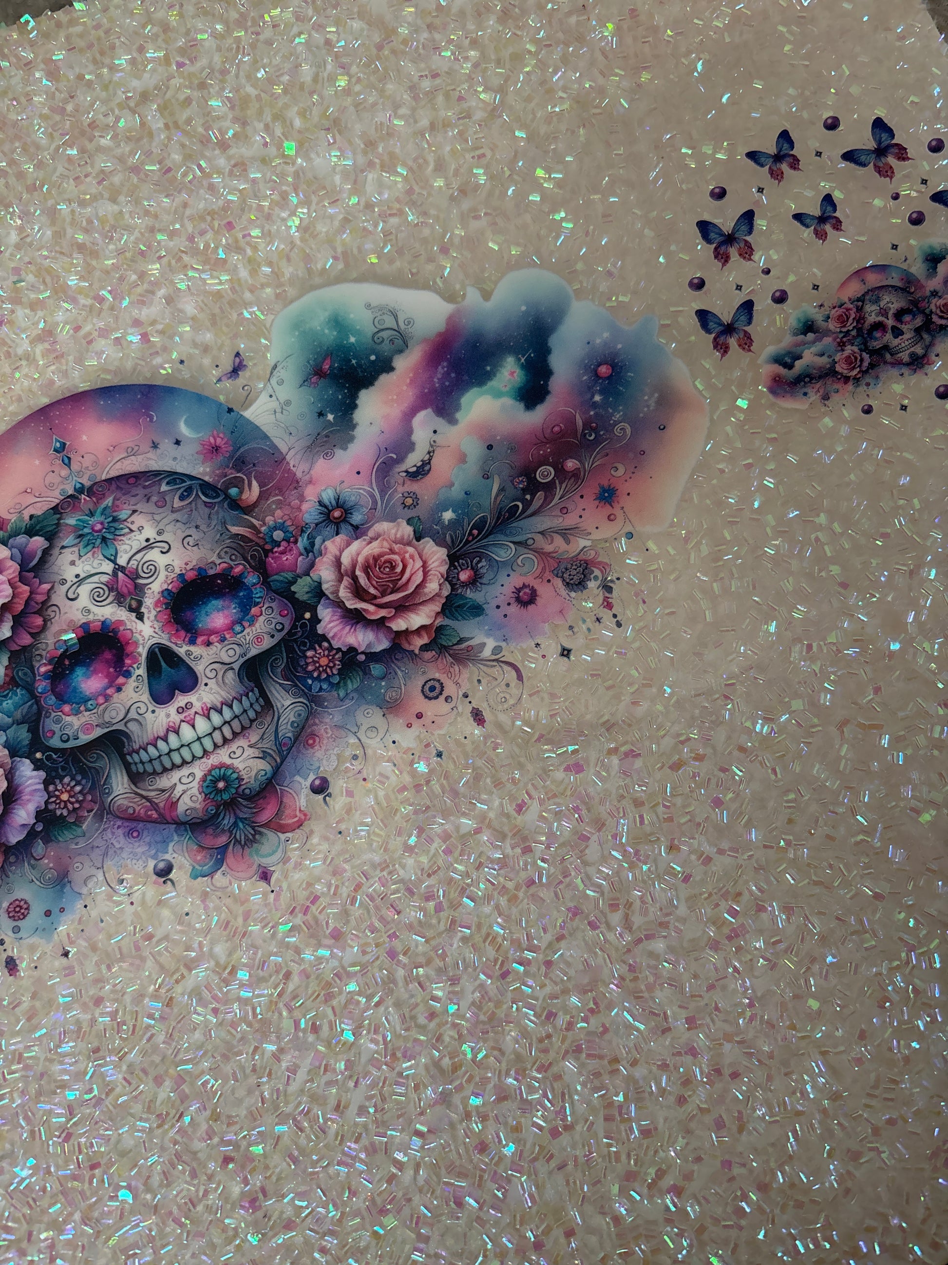 Skeleton with lid decal