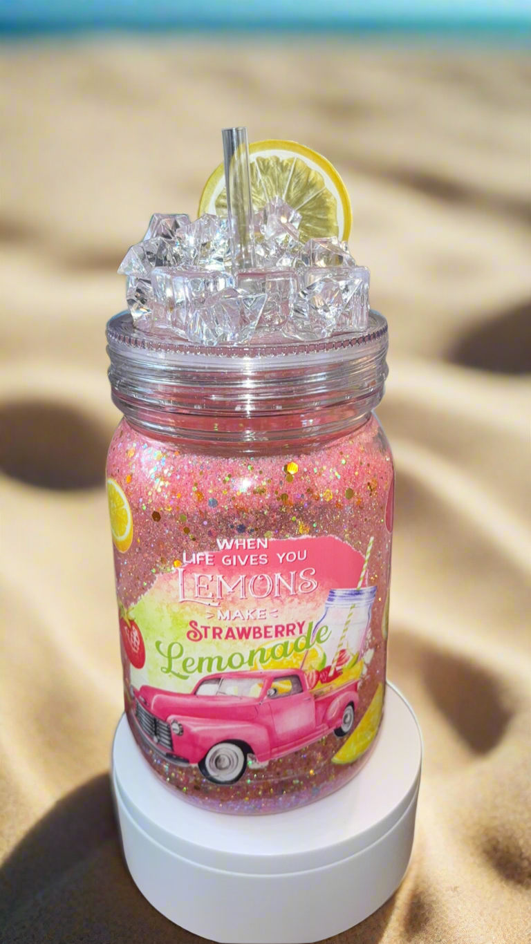 Strawberry Lemonade!!! 🍋🍓