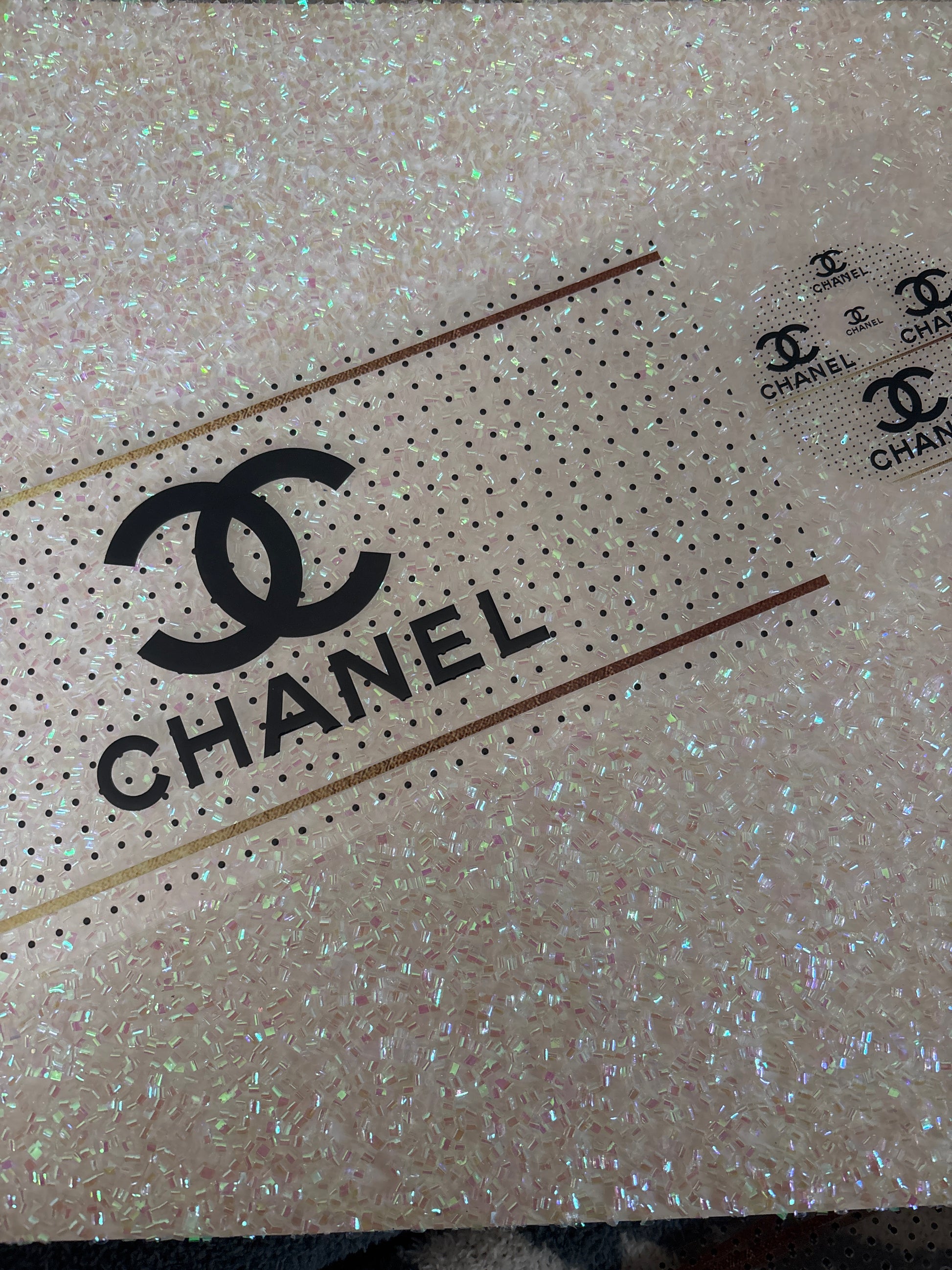 Gold and black cc with lid decal