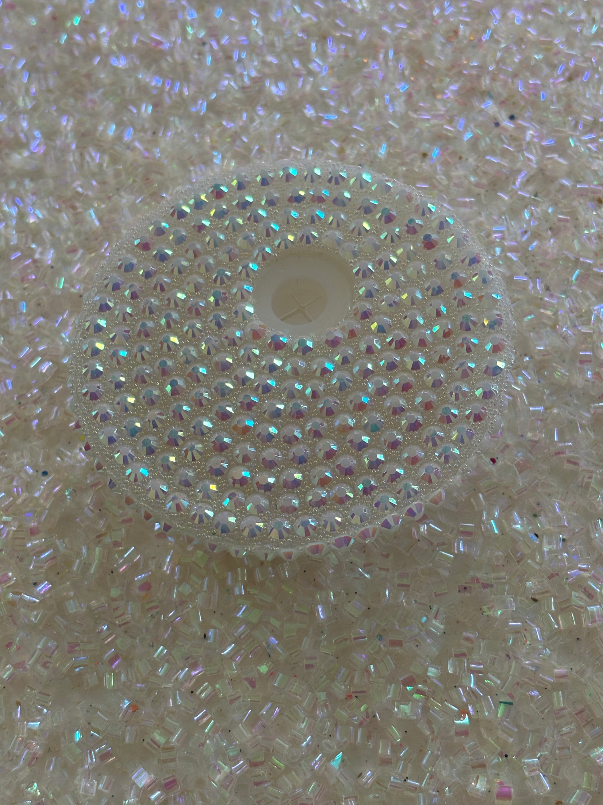 WHITE SUGAR BEDAZZLED LID🤍
